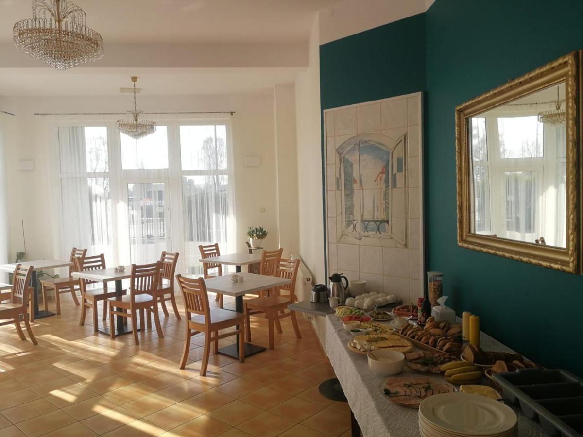 Dziwnow Wczasowisko Apartment ภายนอก รูปภาพ